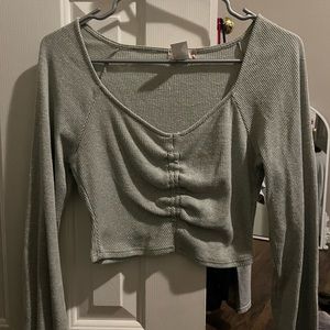 altard state , size medium, light green